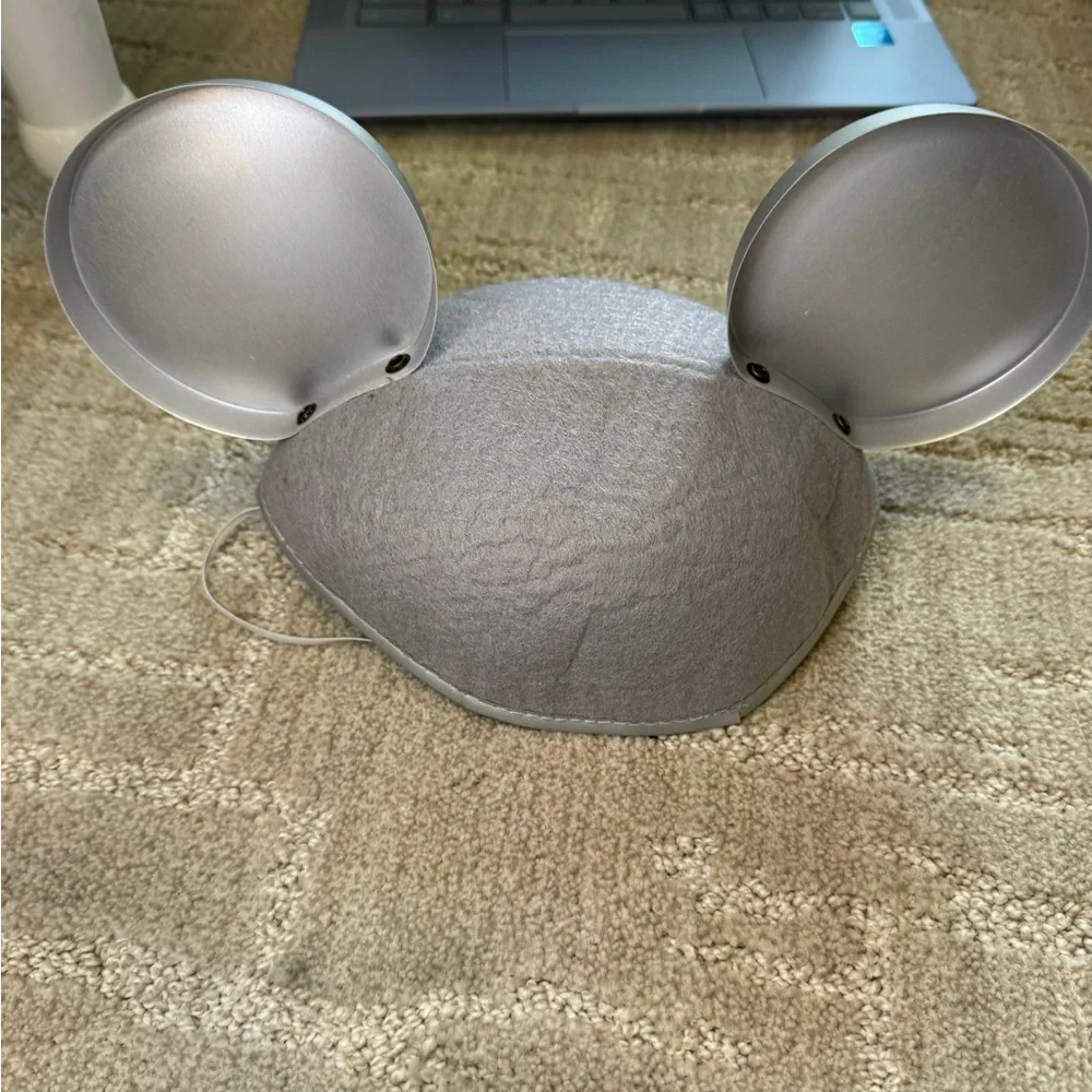 Disney store 25th